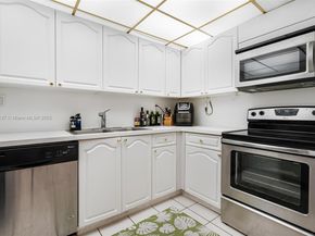 1717 N Bayshore Dr A3242, Miami FL 33132