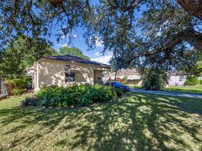 2459 Pierce St, Hollywood FL 33020