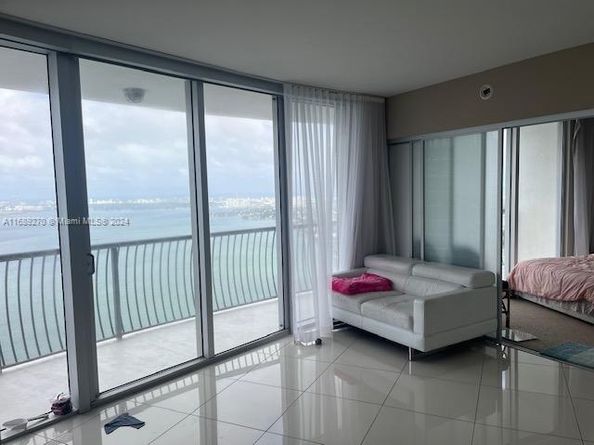 1750 N Bayshore Dr 5501, Miami FL 33132