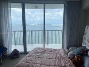 1750 N Bayshore Dr 5501, Miami FL 33132