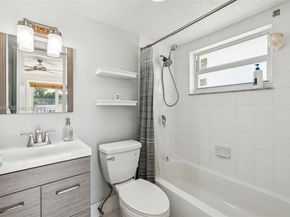 3862 NE 171st St E, North Miami Beach FL 33160