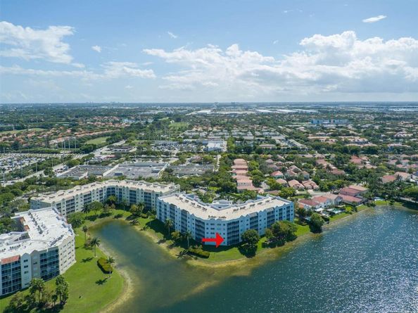 10700 NW 66th St 207, Doral FL 33178