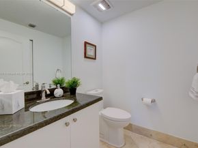 10700 NW 66th St 207, Doral FL 33178