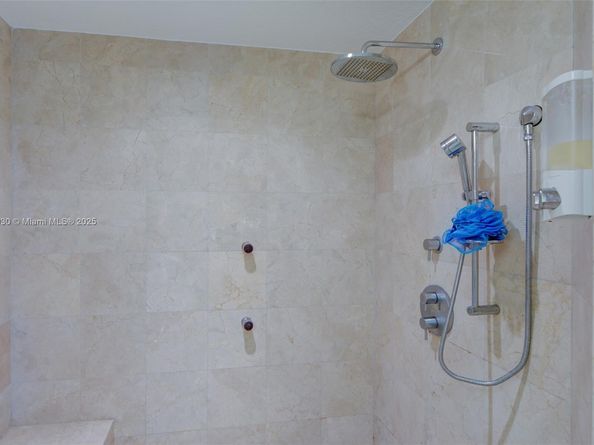 10700 NW 66th St 207, Doral FL 33178