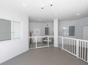 10700 NW 66th St 207, Doral FL 33178