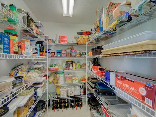 10700 NW 66th St 207, Doral FL 33178