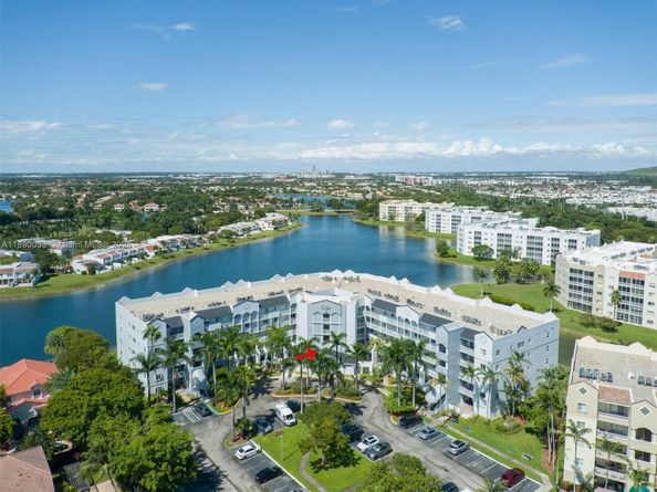 10700 NW 66th St 207, Doral FL 33178