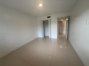 1765 Normandy Dr, Miami Beach FL 33141