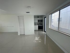 1765 Normandy Dr, Miami Beach FL 33141