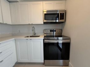 1765 Normandy Dr, Miami Beach FL 33141