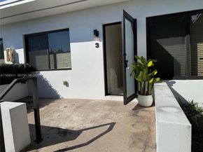 1765 Normandy Dr, Miami Beach FL 33141