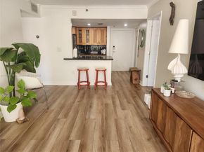 1010 NW 11th St 309, Miami FL 33136