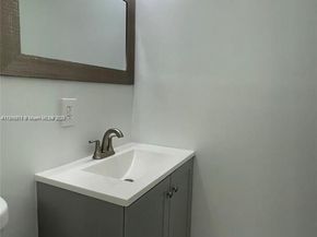 353 SW 19th Ave, Fort Lauderdale FL 33312