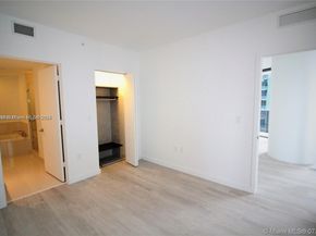 55 SW 9TH St 1608, Miami FL 33131