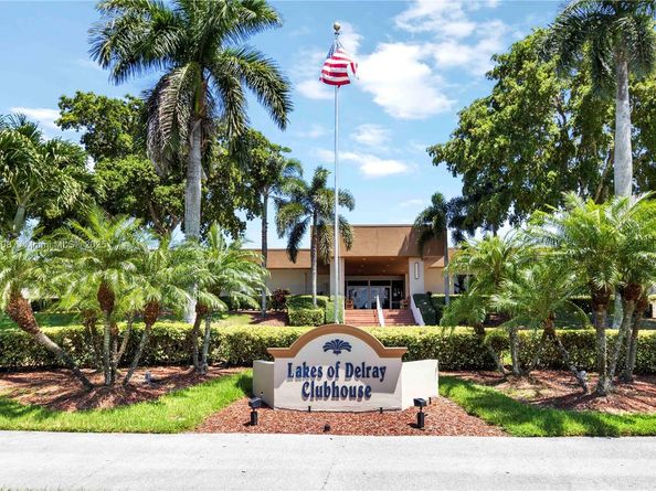 15364 Lakes Of Delray Blvd 48, Delray Beach FL 33484