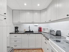 16900 NE 14th Ave 314, Miami FL 33162