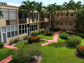 851 NE 14th Ave 414, Hallandale Beach FL 33009