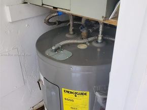 851 NE 14th Ave 414, Hallandale Beach FL 33009