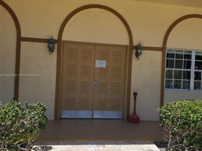 851 NE 14th Ave 414, Hallandale Beach FL 33009