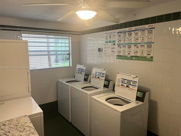 13120 SW 92nd Ave B207, Miami FL 33176