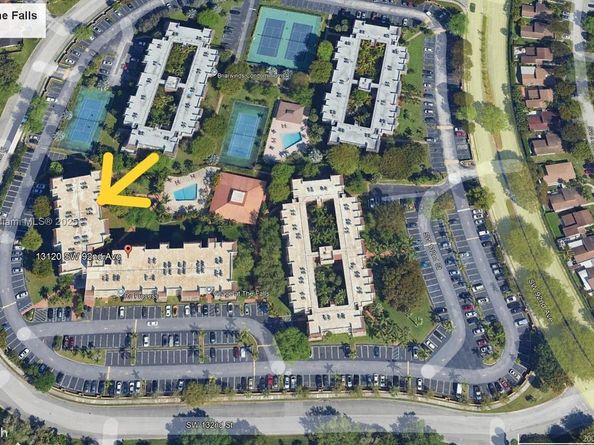 13120 SW 92nd Ave B207, Miami FL 33176