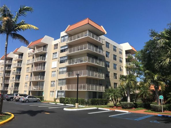13120 SW 92nd Ave B207, Miami FL 33176