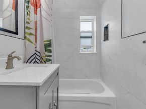 15851 NW 18th Ave, Miami Gardens FL 33054