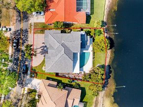 10261 SW 15th St, Pembroke Pines FL 33025