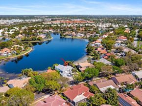 10261 SW 15th St, Pembroke Pines FL 33025