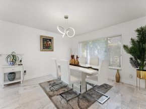 10261 SW 15th St, Pembroke Pines FL 33025