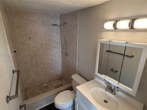 234 NE 14th Ave, Pompano Beach FL 33060