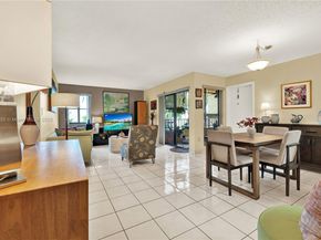 10857 NW 7th St 2417, Miami FL 33172