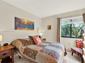 10857 NW 7th St 2417, Miami FL 33172