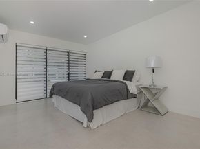 2005 SE 26th Ter, Fort Lauderdale FL 33316