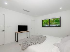 2005 SE 26th Ter, Fort Lauderdale FL 33316