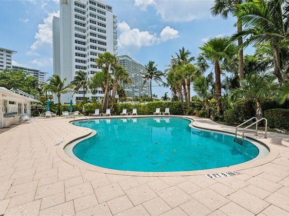 2005 SE 26th Ter, Fort Lauderdale FL 33316