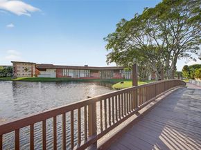 2991 NW 46th Ave 210, Lauderdale Lakes FL 33313