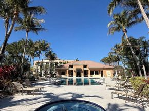 4883 Pga Blvd 210, Palm Beach Gardens FL 33418