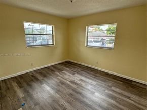 714 S F St, Lake Worth FL 33460