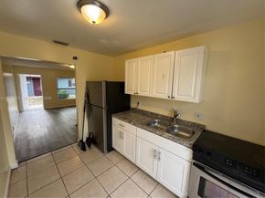 714 S F St, Lake Worth FL 33460