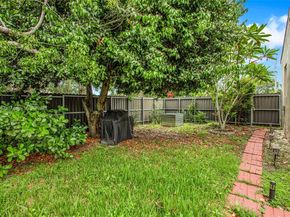 301 NW 146th St, Miami FL 33168