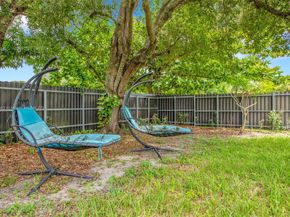 301 NW 146th St, Miami FL 33168