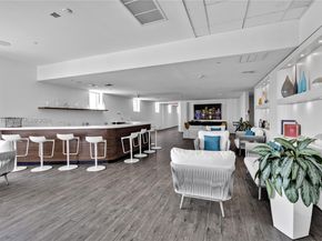 2602 E Hallandale Beach Blvd R2805, Hallandale Beach FL 33009