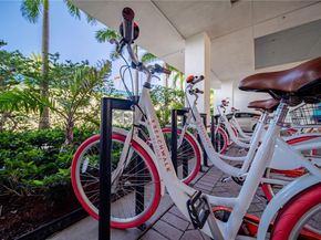2602 E Hallandale Beach Blvd R2805, Hallandale Beach FL 33009