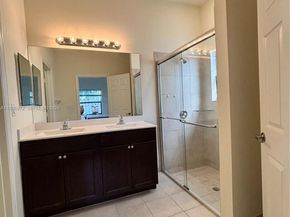 164 NE 23rd Ter, Homestead FL 33033