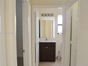 164 NE 23rd Ter, Homestead FL 33033