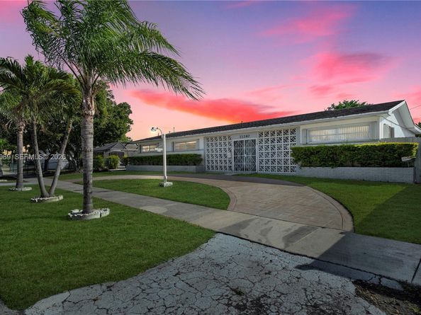 11260 SW 181st Ter, Miami FL 33157