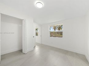 2649 Key Largo Ln, Fort Lauderdale FL 33312