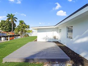 2649 Key Largo Ln, Fort Lauderdale FL 33312