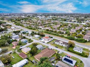 1910 NW 72nd St, Miami FL 33147